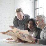 5 Essential Leadership Skills for Middle-aged People